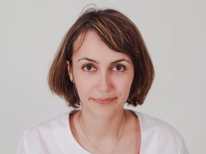Dr. Petre Ioana