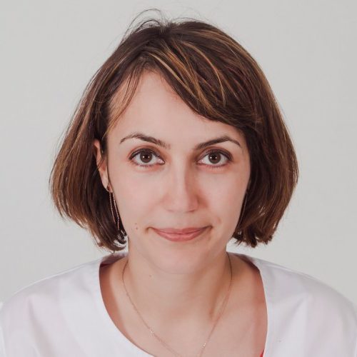 Dr. Petre Ioana